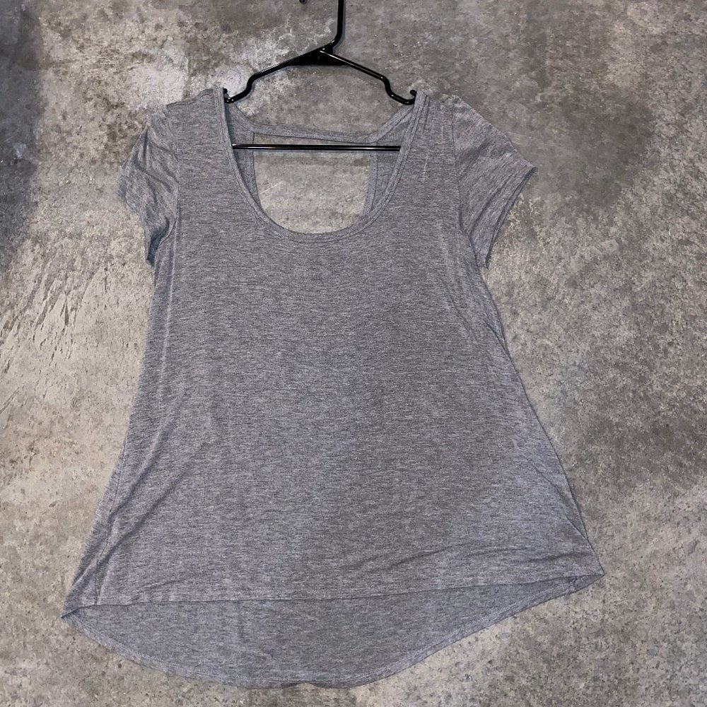 Gray scoop neck/back T-shirt